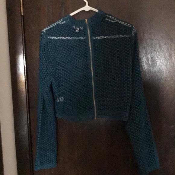Teal, lace, and shear crop long sleeve blouse - Picture 4 of 4